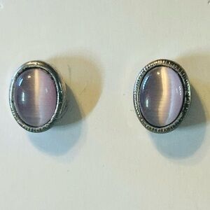 Vintage Sterling Oval Lilac Cateye Stud Earrings.